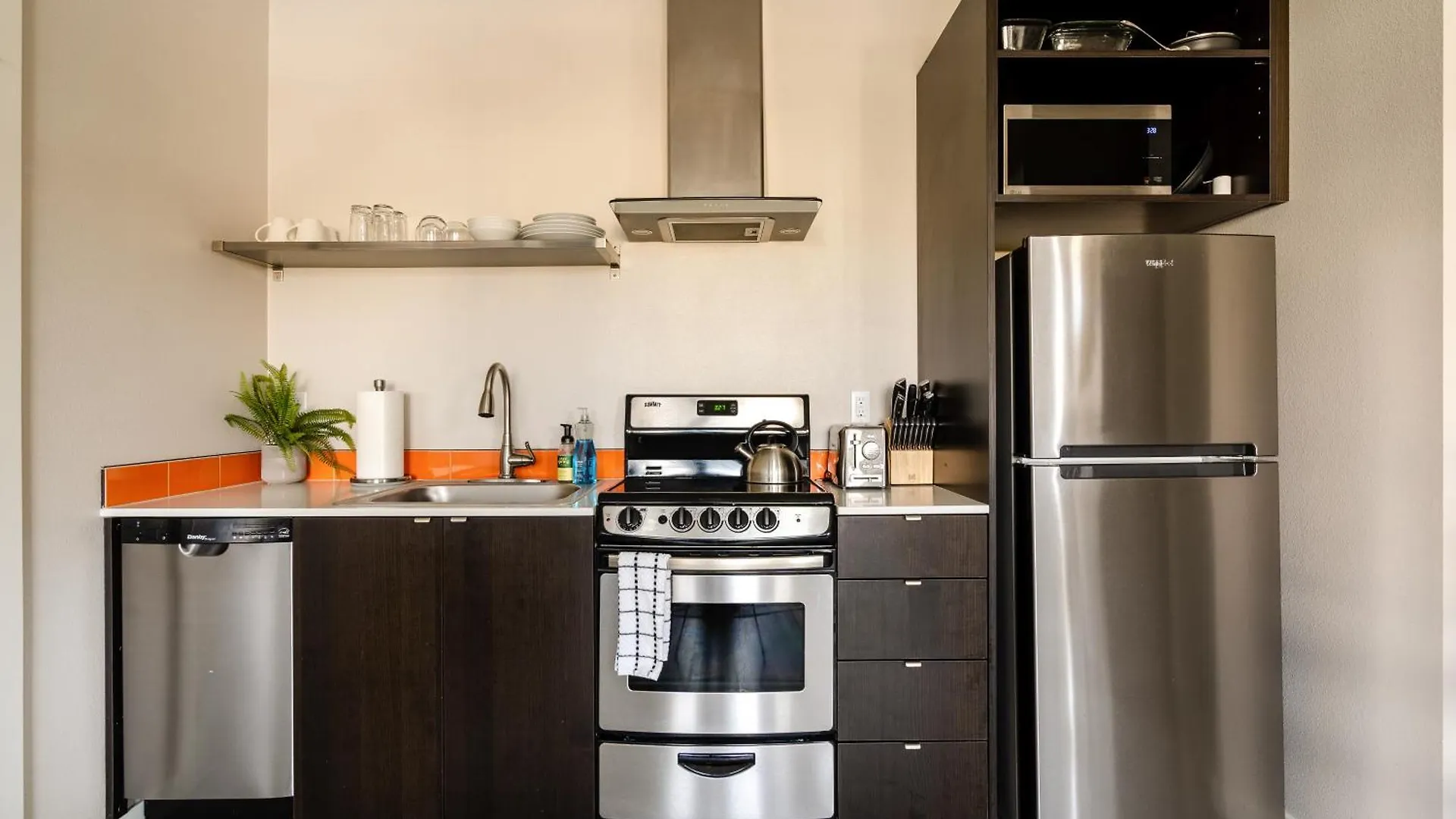 Stylish Portland 1Br W 90 Walkscore